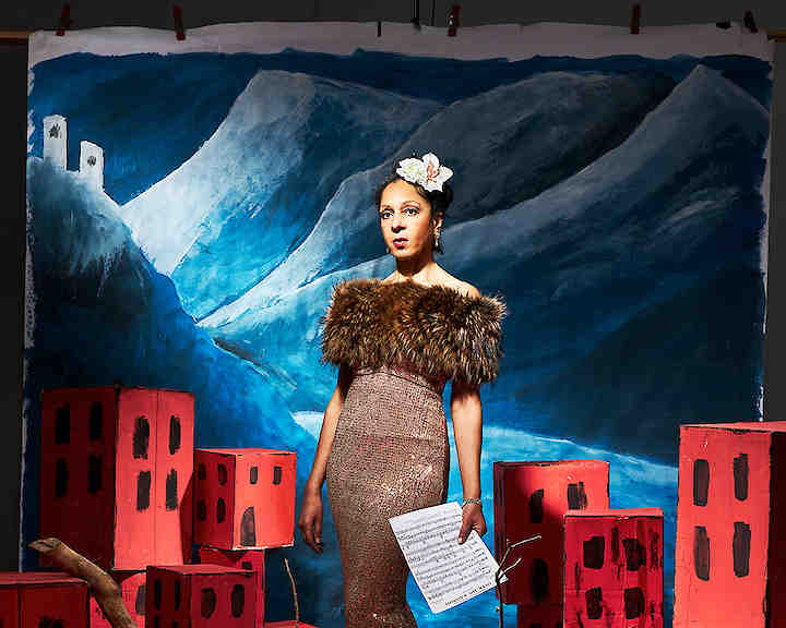  Monumentum, Herois, We Should All Be Feminist © Laura Westerhoff