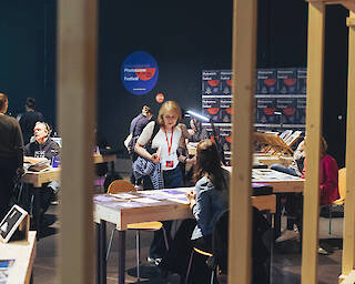   (c) buerofuerkunstdokumentation