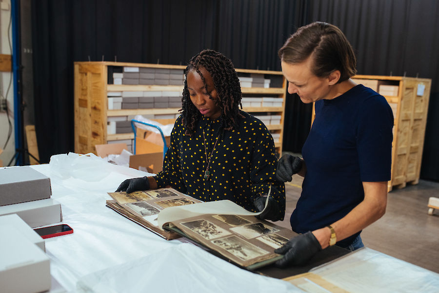 Lebohang Kganye und Lucia Halder im RJM