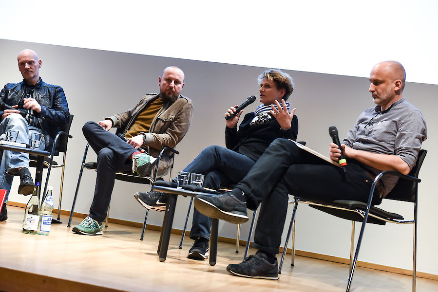 Fotobuch-Quartett mit Bettina Flitner im Museum für Angewandte Kunst Köln, 2018