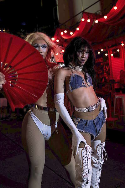 „ladyboys aus der Serie Bangkok Close-up