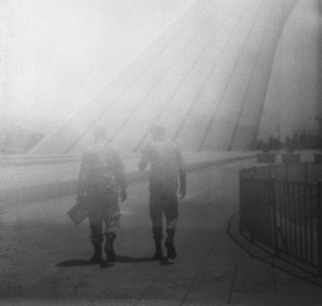 Maryam Takhtkeshian_no soldier has returned from war